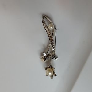 Silver Flower Brooch with Pearls - Vintage, Retro